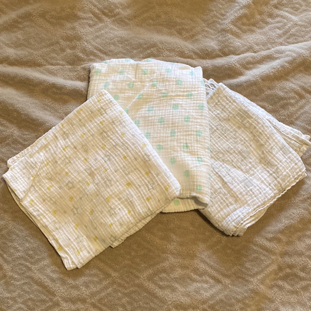 Swaddle Designs muslin swaddle bundle